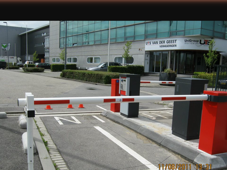 ADO Den Haag stadion slagboomsysteem parkeerterrein P1