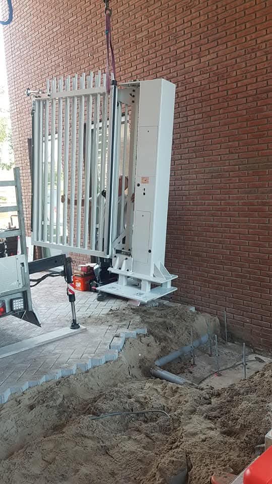 Schuifpoort hijsinstallatie VVE IJburg Amsterdam